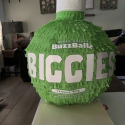 Buzzballz Piñata