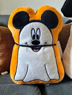 New Disney Mickey and Minnie Halloween ghost 2 pack pillow