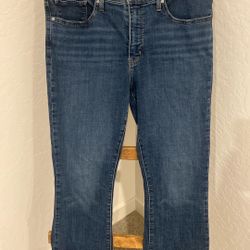 Levi BootCut Jeans
