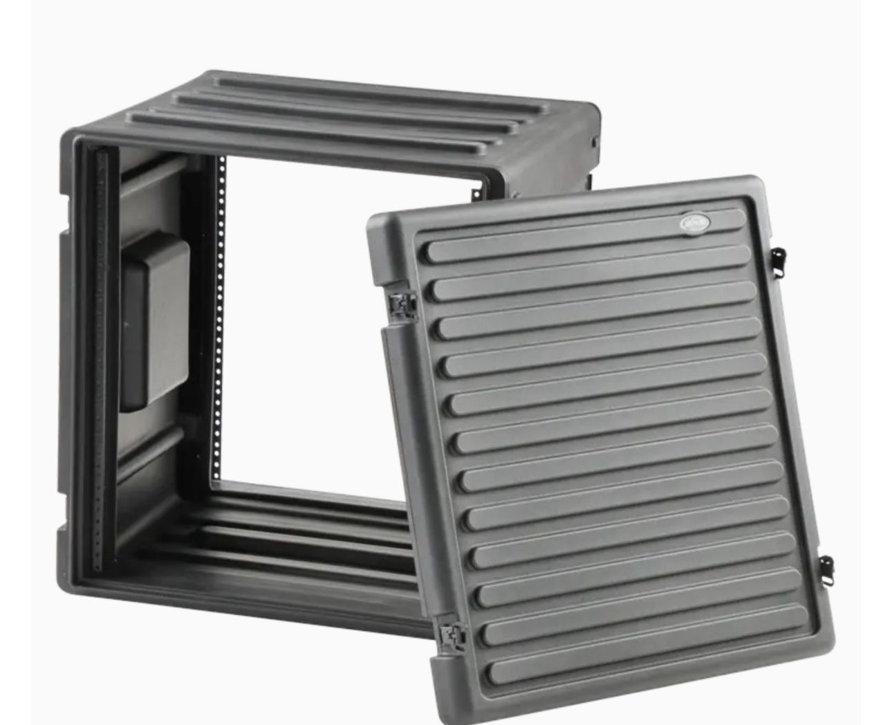 B 10R Rolling Music Equipment Case 24 x 22 x 27