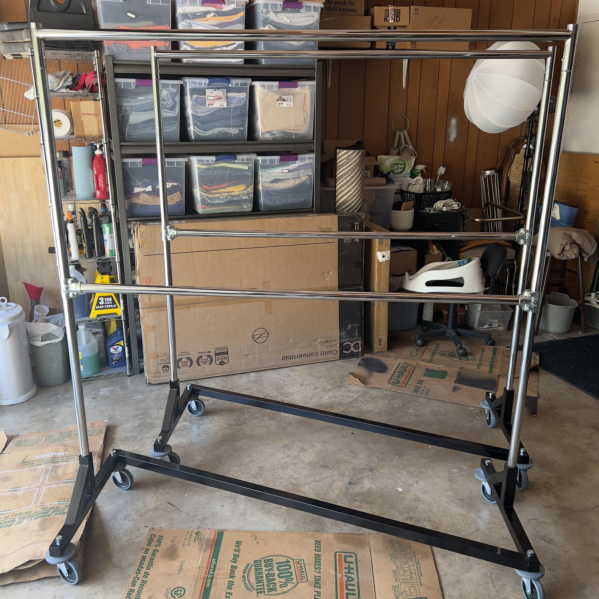 Uline Heavy Duty Commercial Clothing Rolling Z-Racks With Add On Bar And Height Extension