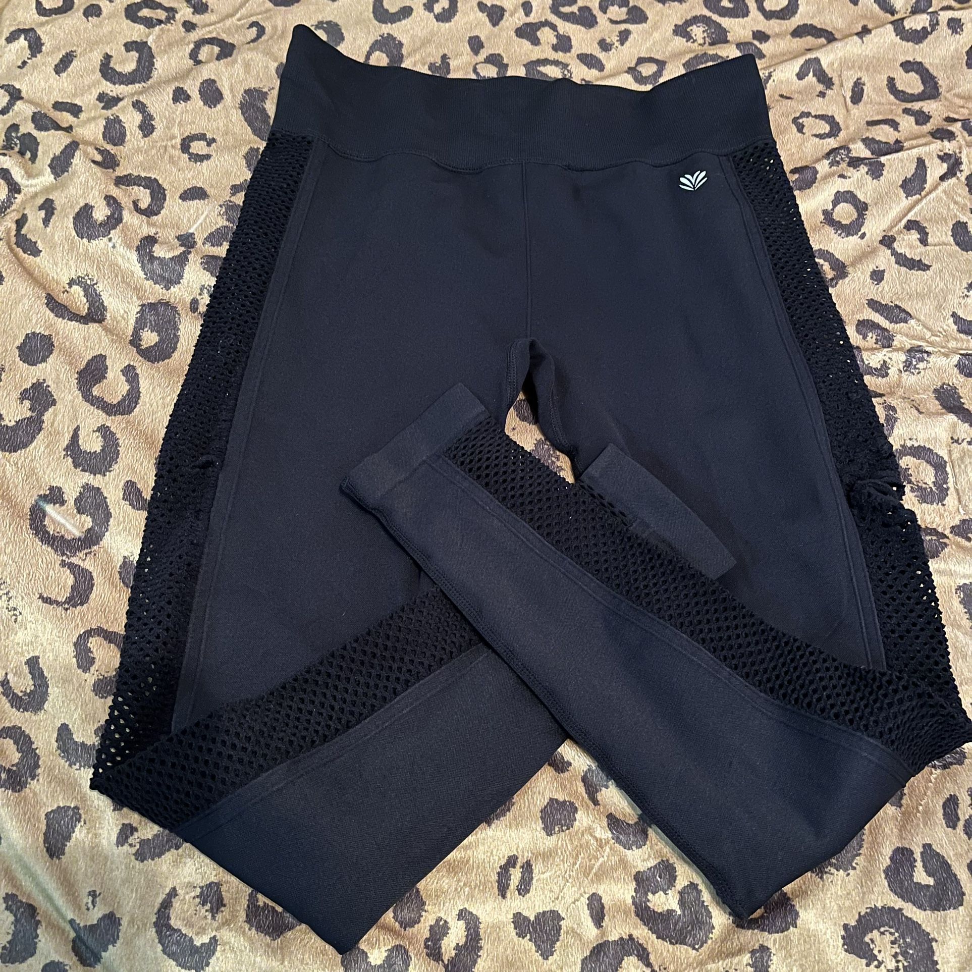 Forever 21 High Waist Fishnet Leggings