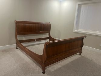 Ethan Allen King-Size Bed