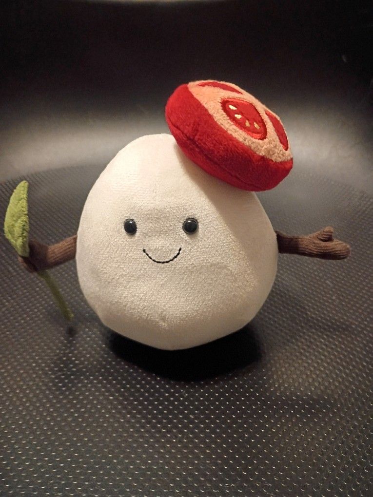 JELLYCAT AMUSEABLES MOTZERELLA 