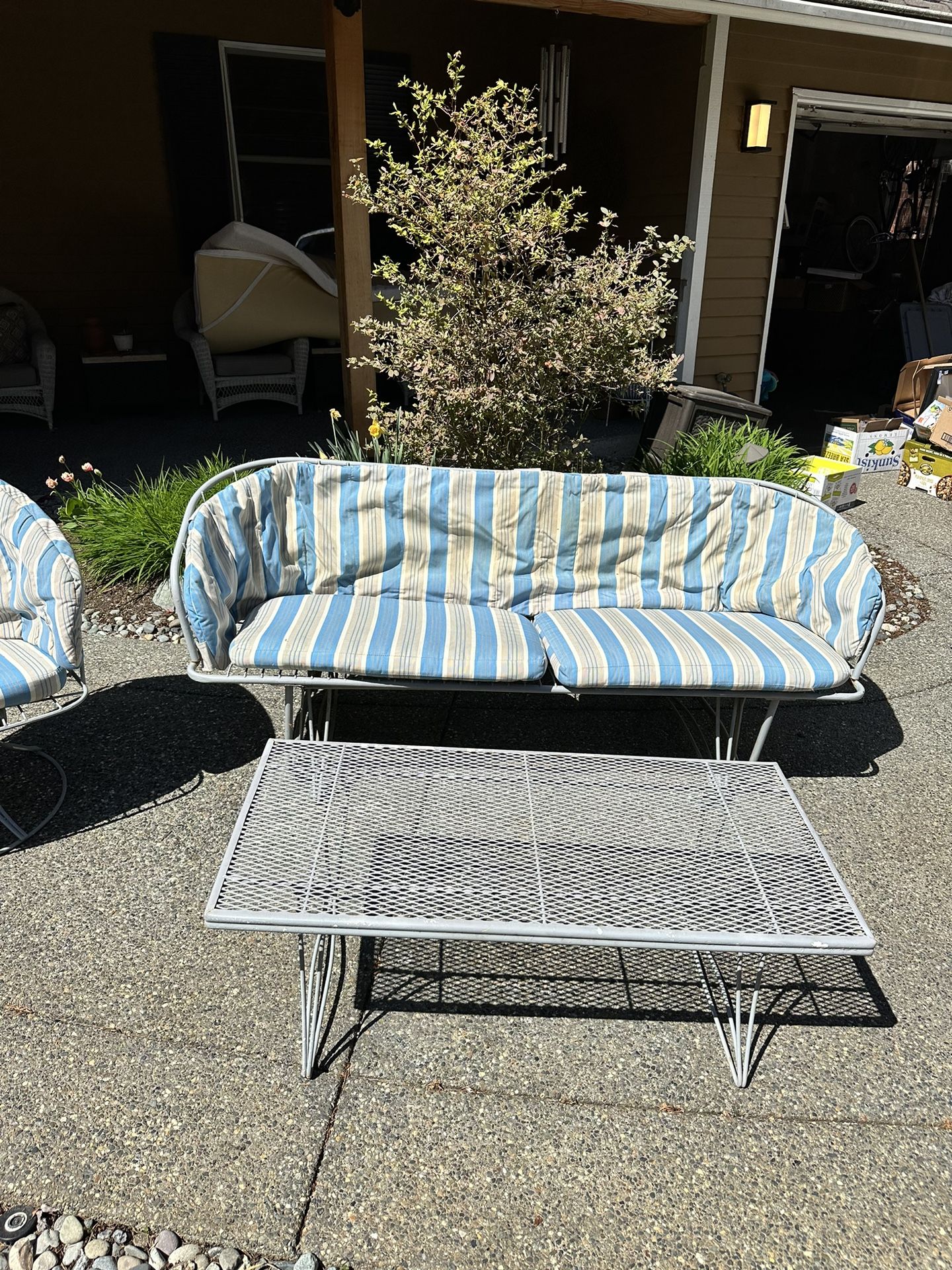 Vintage Homecrest Patio Seating Set for Sale in Bothell, WA OfferUp
