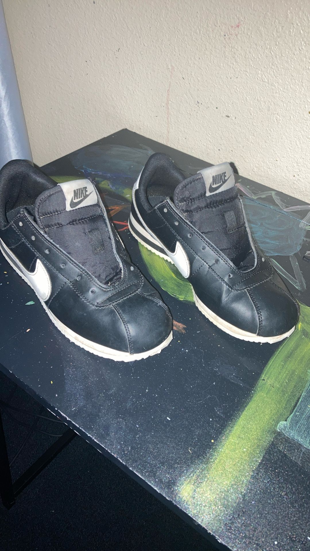 Size 6 Cortez