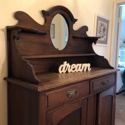 Hutch Beautiful Antique Hutch Great Condition