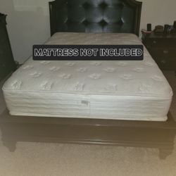 Queen Size Bedroom Set