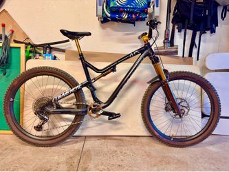 Commencal META TR v4.2  Mountain Bike