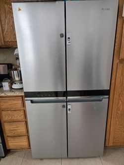 Whirlpool quad refrigerator read description