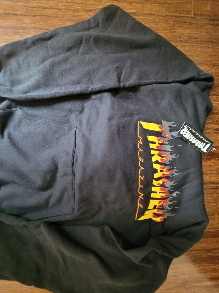 BBQ Flame Po Hoodie Thrasher ( M )(L)