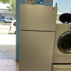 Hotpoint Refrigerator 106G