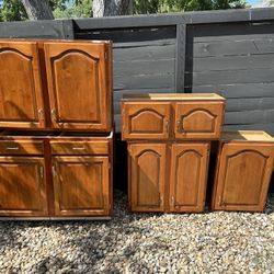 Cabinets 