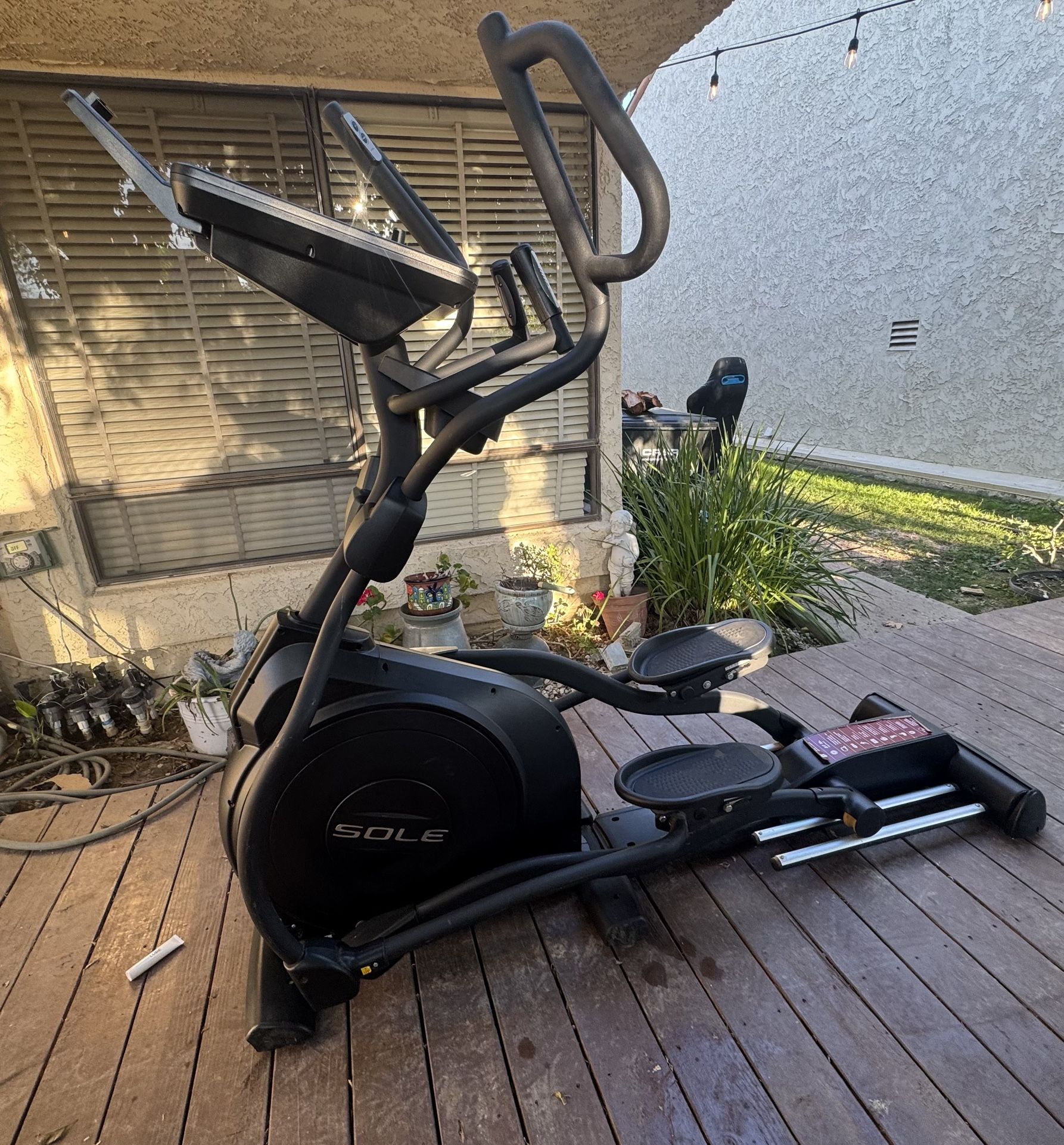Sole E95 Elliptical