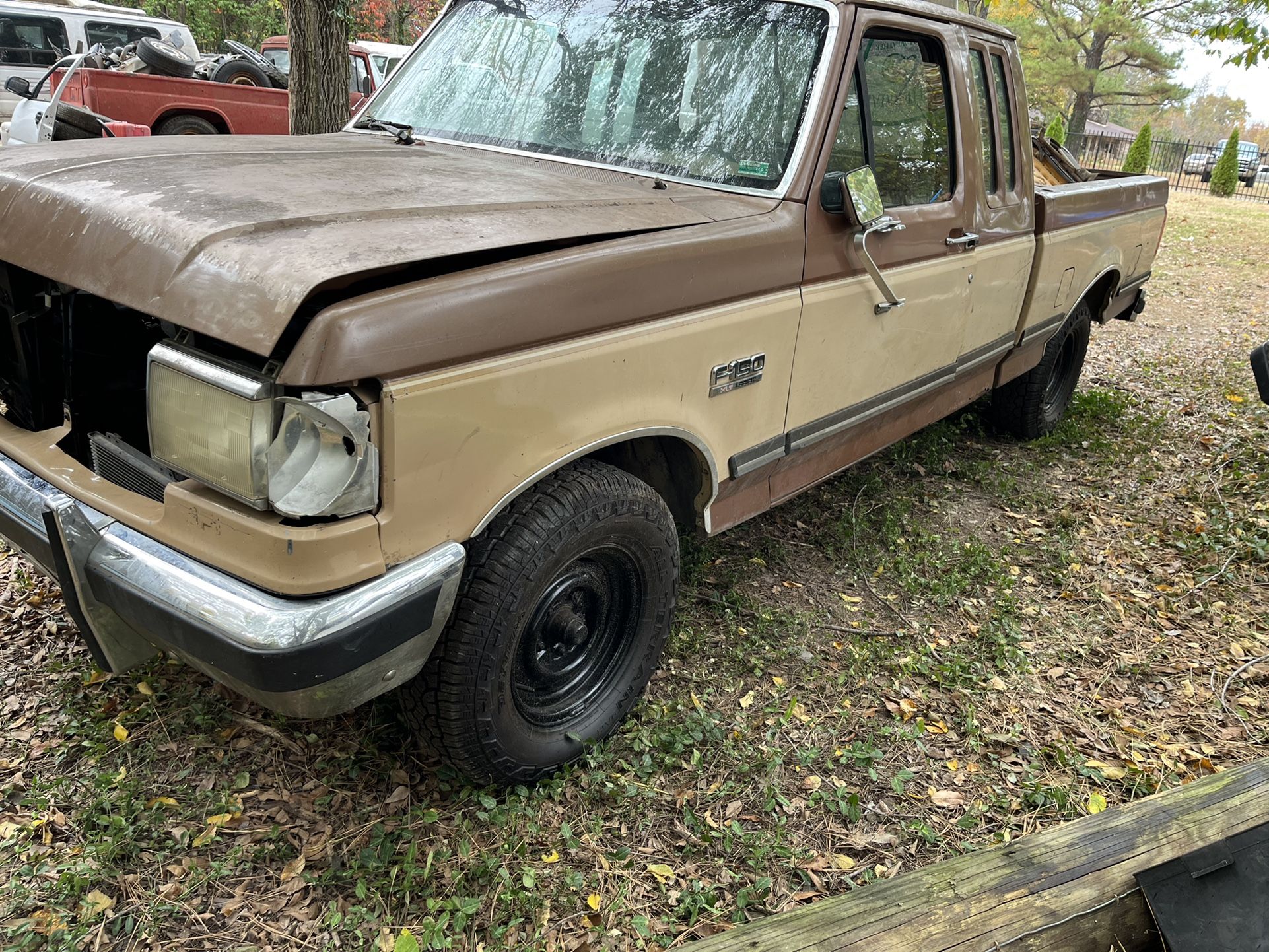 89 Ford F-150 For Parts Short bed