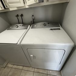 Kenmore Series 600 Washer & Gas Dryer