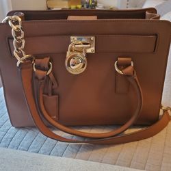MK Michael Kors Medium TOTE 