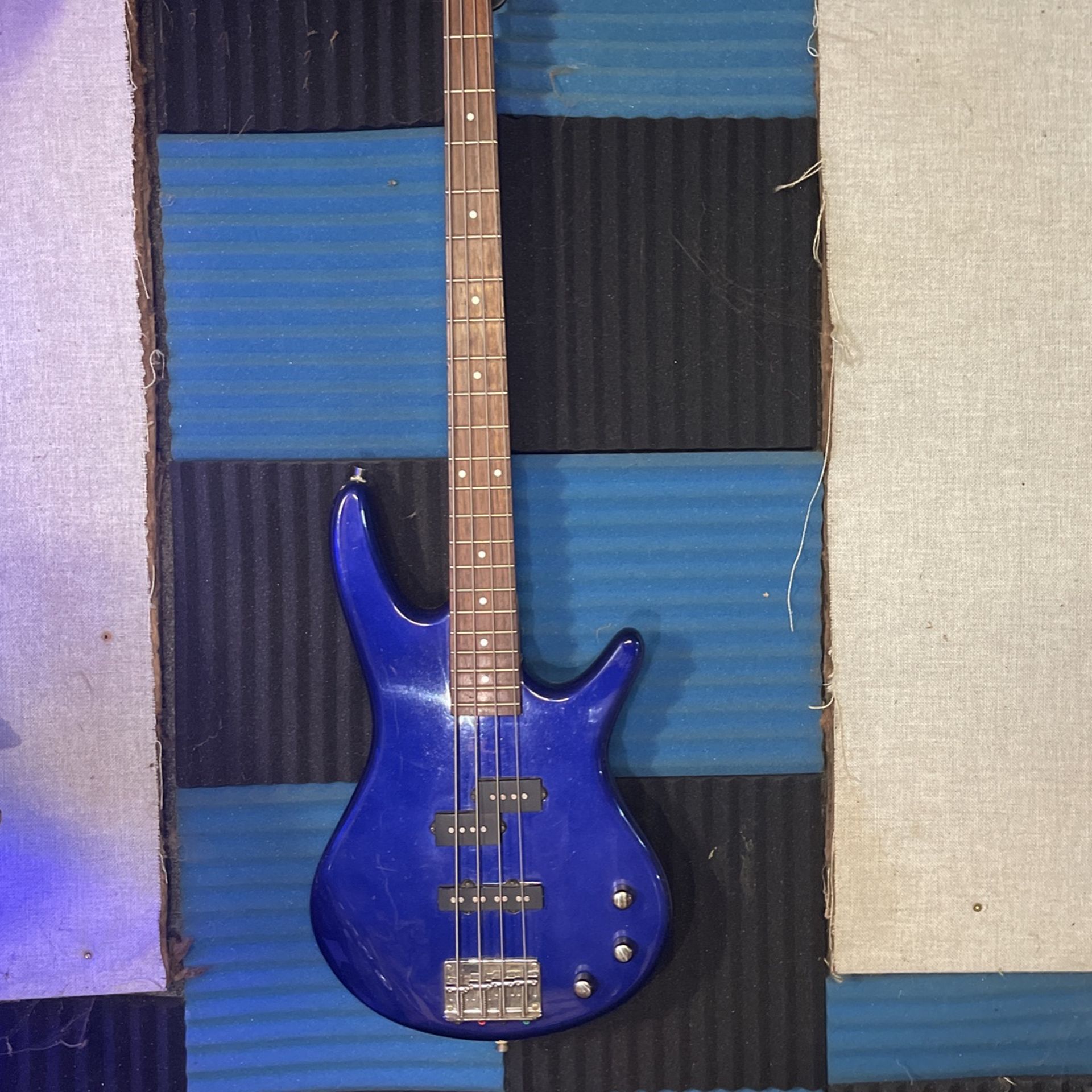 Ibanez Gi0 GSR200 Electric Bass Guitar 