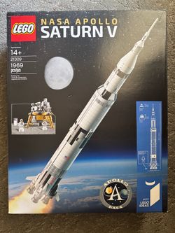 LEGO NASA APOLLO SATURN V