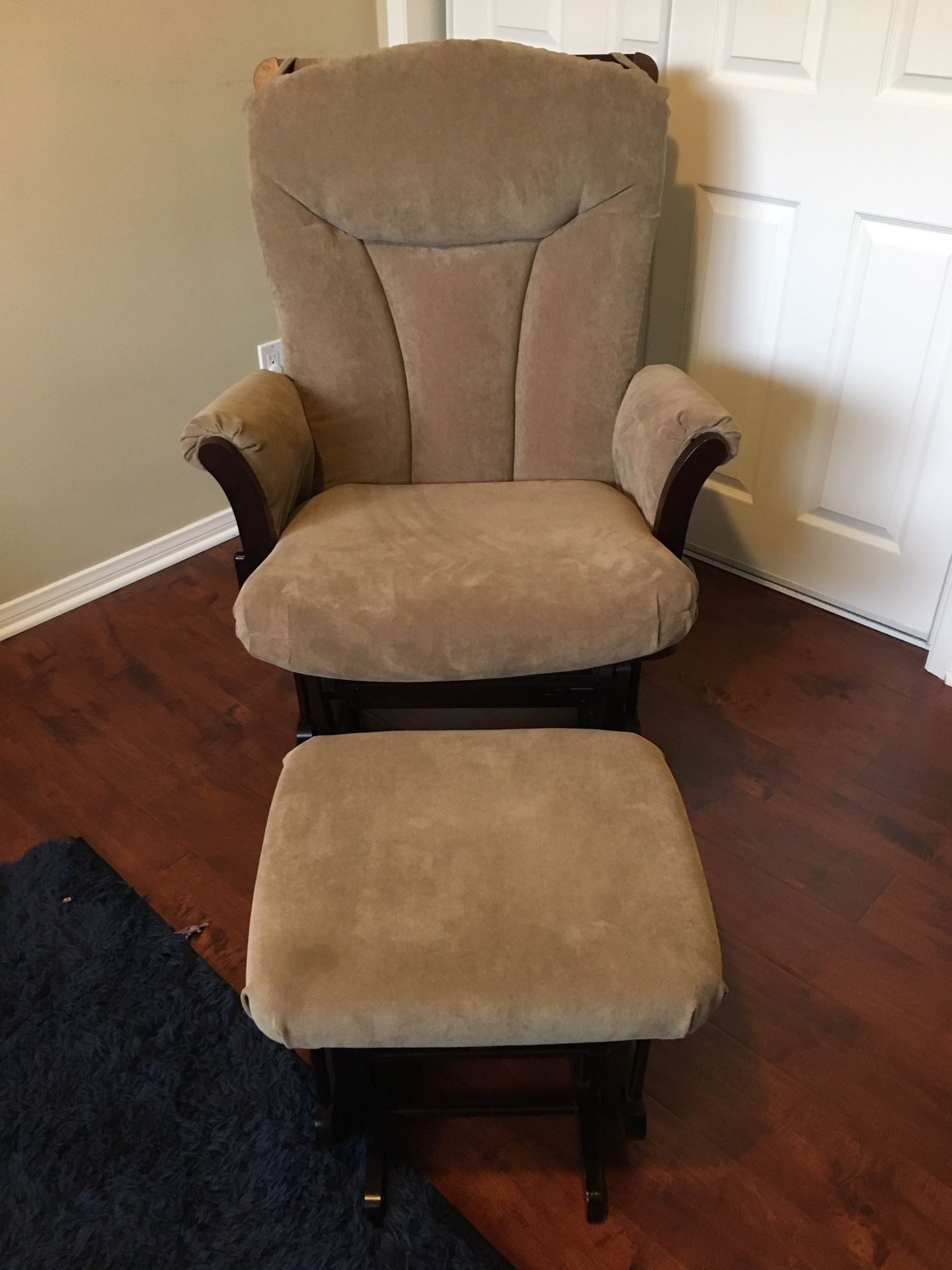 Comfortable Dutailier Glider and Ottoman