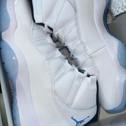 Jordan 11 Size 9.5 Men $140 10/10 Condition 