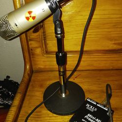 Behringer C3 Microphone  W/ Mini Preamp