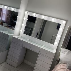Makeup Vanity 