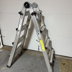 MULTI POSITION LADDER