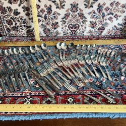 Silverware Wm A Rogers Oneida Forks Knives Spoons 