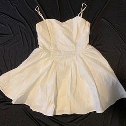 Francesca’s White Dress 