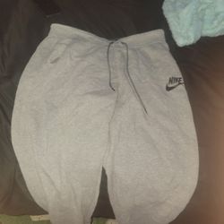 Nike Joggers
