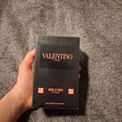 Valentino born in roma intense