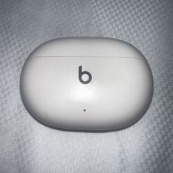 Beats Studio Buds +