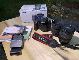 Canon 60D + 2 lenses