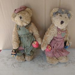 Teddy Bears Going To School