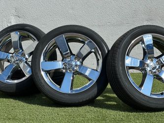 OEM 20” Dodge Challenger Chrome Wheels 5x115 Charger Rims Magnum SRT 300 All Season 245/45R20 Tires 