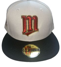 New Era 59Fifty Minnesota Twins Fitted Hat size 7 3/4