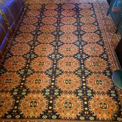 Authentic Hand Knotted Persian Area Rug (9 ft x 6 ft)