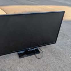 43 Inch TV 