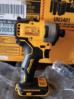 DeWalt atomic 1/4 in impact driver