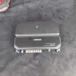 Kenwood Mini Bass 500watt Amplifier 