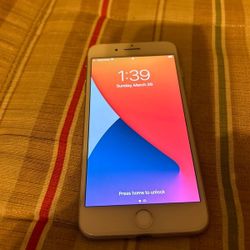 iPhone 7 Plus Unlocked Excellent Condition like new