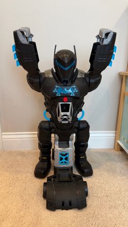 Imaginext DC Super Friends Bat-Tech Batbot Batman Playset