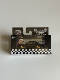 M2 Machines 1987 Buick Grand National Chase