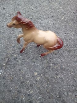 Hagen Renaker Miniature