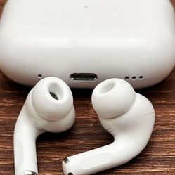AirPods Pro (2nd gen)