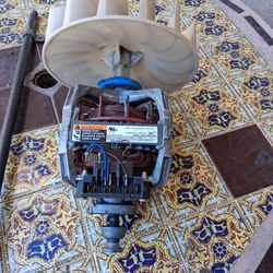 Kenmore/Whirlpool Gas Dryer Motor With Fan