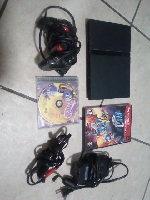 PS2 With 1 Controller And Two Games, Comes With All Cords, Beem Tested And Works Great , $60 Firm Puo On 59th Ave In Camelback