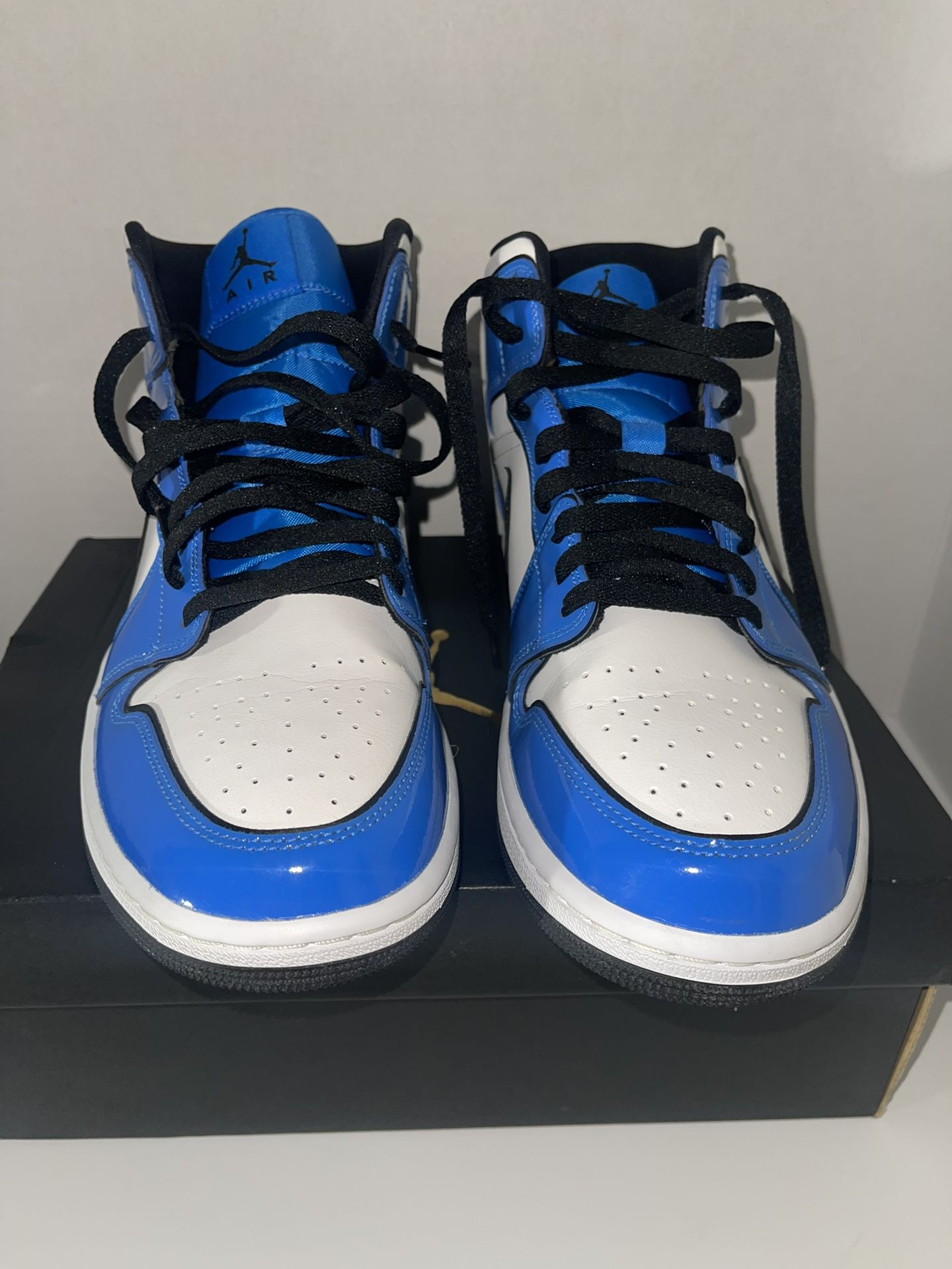 Jordan 1 Singnal Blue Sz 10.5 Men main image 4