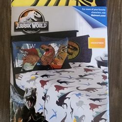Jurassic Park World 4 PC Full Sheet Set *Brand New*